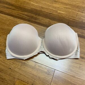 Maidenform Bra SE1102 Women 38D Beige Strapless Bra Lace Detail Padded Underwire